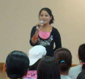 Late Mon Maya singing in a cummunity program held in Adelaide on April 2008